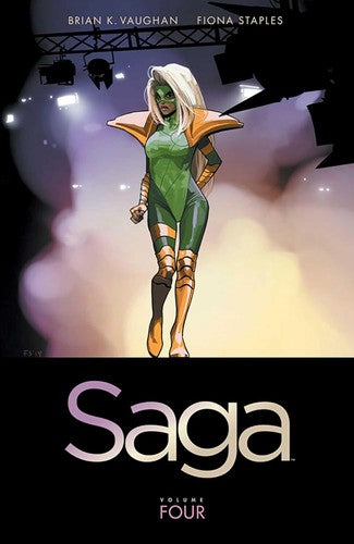 Saga Volume 4 [Paperback] Vaughan, Brian K and Staples, Fiona